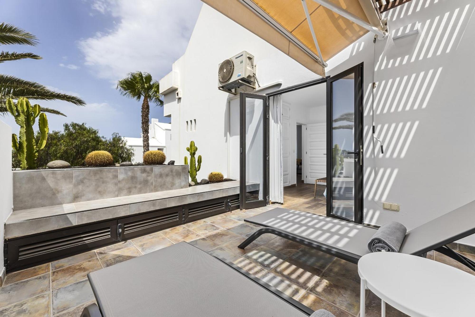 Casahost Casa Caracola Apartment Costa Teguise Exterior photo